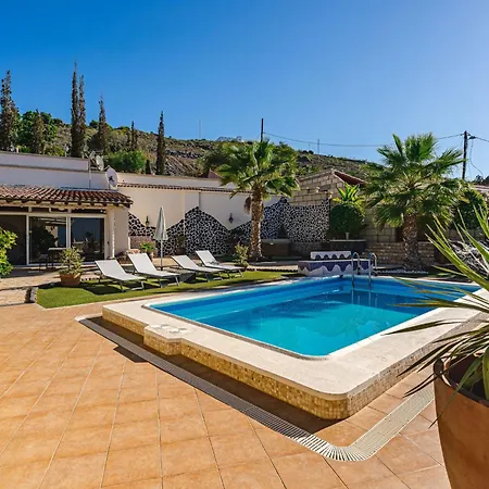 Mit Fantastischem Meerblick By Interhome